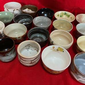 茶道具 その1 茶碗 20客 在銘あり 検；京焼 陶器 骨董 アンティーク 旧家蔵出し 中国 唐物 古美術の画像1