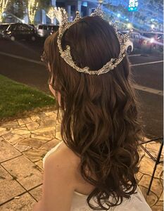 ブライダル　クラウンティアラ　王冠　結婚式　披露宴　 髪飾り ヘッドドレス ヘアアクセサリー