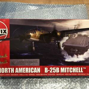 エアフィックス AIRFIX 1/72 B-25 ミッチェル 双発中型爆撃機 B25の画像1