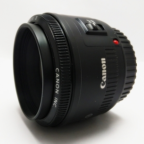 B24-178 Canon キャノン レンズ EF 50mm 1:1.8 Ⅱ 0.45ｍ/1.5ｆ レンズキャップ付きの画像4