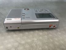 SONY MZ-B10 ポータブルMDレコーダー　MD再生OK 本体のみ　（60s）_画像2