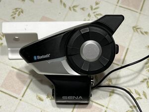 【中古美品・送料込】　SENA　セナ　20S　EVO　シングルパック　国内正規品　日本語化済　バージョンアップ済　FMチューナー内蔵