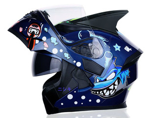 ヒレ付き　バイク　フリップアップ　ダブルレンズ　　オンロード　フルフェイスヘルメット　インナー丸洗い可　サメ柄　M～XXLサイズ選択可