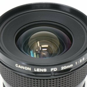 Released in 1979 / Canon New FD 20mm f/2.8 広角レンズ ※動作確認済み、現状渡しの画像2