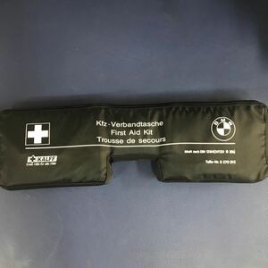 BMW first aid kit urgent .. set 