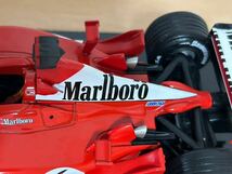 マルボロタバコ仕様 ディアゴスティーニ ビッグスケールF1コレクションNo.2 1/24フェラーリF2002 ミハエル・シューマッハ_画像8