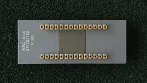 NEC uPD75CG216AE 4-bit Microcomputer 開発用 Piggyback パッケージ