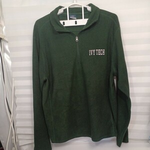 zal-104♪US古着MV SPORTS製Ivy Tech Community College刺繍ロゴフリーストレーナーダークグリーン★US-2XL(日本サイズ3XL)