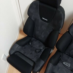 RECARO ST-JC artista black 2脚セット 正規品 フルクリーニング済み美品です！！  アルティスタブラック LX.LS.SR レカロの画像4