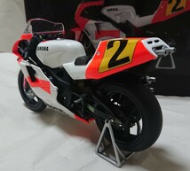 【未使用未展示】ミニチャンプス 1/12 YAMAHA YZR500 W.Rainey World Campion GP 500 1990 Limited Edition 1,650pce. ※PMA MINICHAMPS _画像6