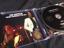 ●Led Zeppelin - Vienna Fireworks セカンド盤 : Moon Child プレス2CD_画像3