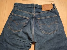 90s USA製 リーバイス Levis 501 W32 検索 ヒゲ ハチノス ヴィンテージ 505 517 519 606 550 ブラック 80s 黒カン 内股シングル _画像4