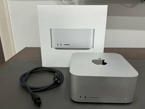 Apple MacStudio (2022)　Apple M1Max　箱あり　REDUCTS製Mount for MacStudio