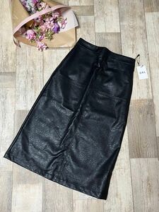 【新品】　グレイル　GRL フェイクレザー　合成皮革　スカート　 タイトスカート 黒