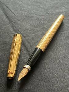 極美品 80年代 80's PARKER パーカー#75 Insignia インシグニア ゴールド 14KGF 万年筆 14K XF 極細字 USA アメリカ製 後期型 バーメイル