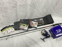 ■大人気【釣り具 リール ロッド セット DAIWA ダイワ CREST 20クレスト LT2000S アジメバルX 66L-S アジングロッド 箱 竿袋付き】SH-18242_画像1