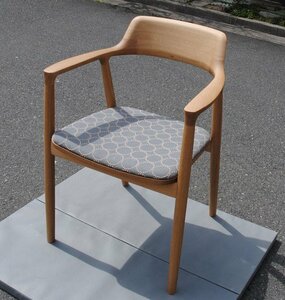 * exhibition goods [ Marni / maruni arm chair MARUNI COLLECTION NAOTO FUKASAWA. seat 2976-31 oak ]MADE IN JAPAN P03342