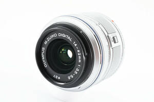 ★良品★ オリンパス OLYMPUS M.ZUIKO DIGITAL 14-42mm F3.5-5.6 2096155 B7