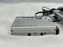 sk7455060/SONY ウォークマン MZ-R900 ポータブルMDプレーヤー ソニー Walkman シルバー レトロ_画像3