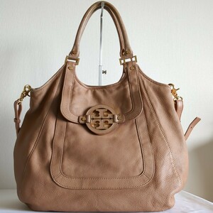 TORY BURCH　トリーバーチ　ハンドバッグ　ショルダー　2way　アマンダ ベージュ　ロゴ　婦人鞄　レディース　品のあるレザーバッグ　人気