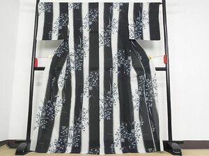 平和屋川間店■夏物　小紋　絽縮緬　草花間道　着丈166.5cm　裄丈67cm　洗える着物　A-ck4175