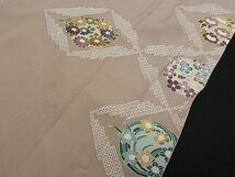 平和屋1■豪華色留袖　作家物　刺繍　菱花丸文　逸品　gh7287_画像6