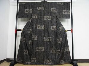 平和屋-こころ店■本場大島紬　９マルキ　壁画文様　着丈165cm　裄丈66cm　逸品　未使用　AAAC5075np