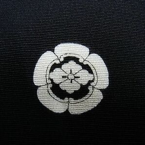 平和屋川間店■豪華黒留袖 駒刺繍 飛鶴松文 暈し染め 金彩 着丈164cm 裄丈64cm 正絹 逸品 B-ph7129の画像7