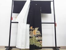 平和屋川間店■豪華黒留袖　駒刺繍　帆掛け舟　立波吉祥松文　金彩　逸品　n-gt3151_画像2