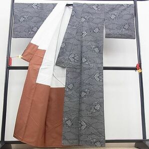 平和屋野田店■本場大島紬 泥染め 7マルキ 雲重ね舞花文 逸品 n-pm0143の画像3