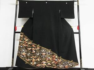 平和屋川間店■豪華黒留袖　駒刺繍　吉祥花文　金彩　着丈154cm　裄丈63cm　正絹　逸品　A-ck5084