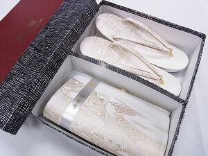  flat peace shop 1# Saga . kimono small articles bag * zori set the 7 treasures flower writing gold silver thread zori size :M excellent article unused CAAA2254ev