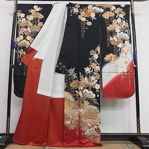 平和屋1■豪華振袖 駒刺繍 舞蝶松花文 暈し染め 金彩 逸品 未使用 CAAA7230utの画像2