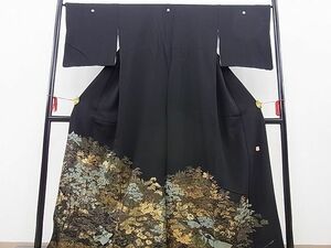 平和屋野田店■豪華黒留袖　粋峰　松竹梅　風景草花文　金彩　逸品　n-gt4035