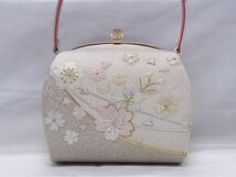 平和屋1■和装小物　和装バックまとめて2点セット　刺繍　舞桜　金糸　逸品　CAAA2330ev_画像2