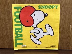 SNOOPY FOOTBALL United Feature Syndicate 1958 スヌーピー フットボール ハンカチ サンリオ ホールマーク 日本製 イエロー