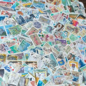 使用済み日本切手各種1000枚+100枚以上オフペーパー・普通、小型切手無し、重複あり