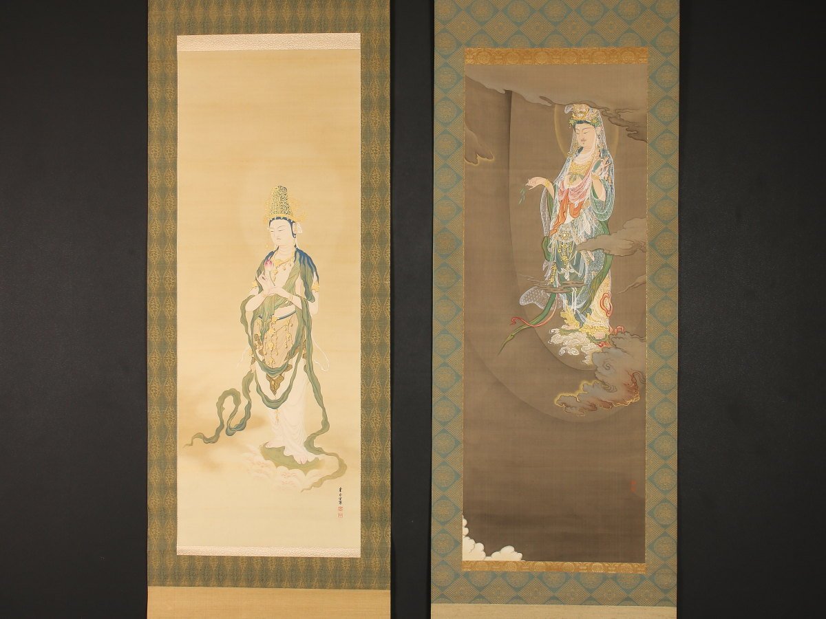 [Authentic] [Transferred_2] hp771(Wada Tougaku)Pair of Buddhist paintings, Mother Kannon and Holy Kannon, Studied by Nishimura Shuugaku, Kyoto native, Chinese painting, Painting, Japanese painting, person, Bodhisattva