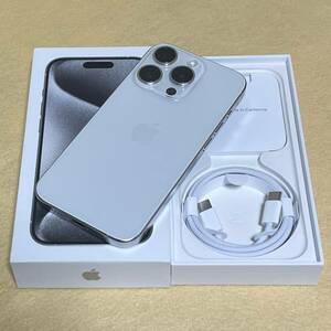 【ほぼ未使用/超美品】iPhone15 Pro 128GB ホワイトチタニウム★充電回数0回/バッテリー100%/Apple版SIMフリー★　03081