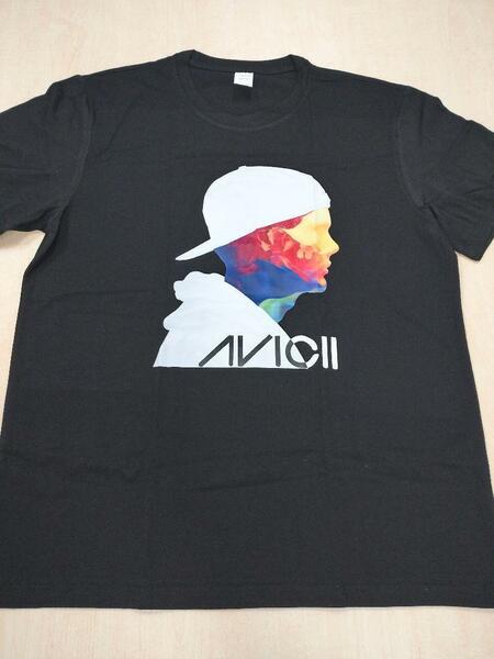 AVICII　アヴィーチー　Stories　ティム・バークリング　トランス　ハウス　EDM　ティエスト　カイゴ　コールドプレイ　Tシャツ　M