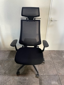 コクヨ デュオラ イス オフィスチェア ブラック メッシュ ヘッドレスト デスクチェア 事務椅子 シンプルデザイ