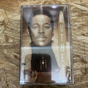 シ HIPHOP,R&B LUTHER VANDROSS - NEVER LET ME GO アルバム TAPE 中古品