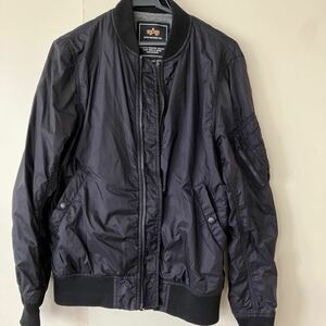 ALPHA INDUSTRIES MA-1フライトジャケット ブラック　サイズM