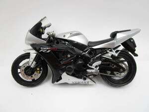 完成品 1/12 ダイキャスト？　177g　 ヤマハ YZF-R1 ミニカー 模型 モーターサイクル ミニカー モデル オートバイク　送料600円（TT77P