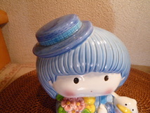 帽子の似合う可愛い女の子の貯金箱　陶器製　新品同様・展示品_画像2