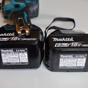 未使用 充電式インパクトドライバ TD173DRGX 純正 バッテリ2個 18V 6.0Ah マキタ makita TD173D BL1860Bの画像4