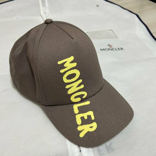 【新作】【美品】MONCLER モンクレール　キャップ　帽子　グレー