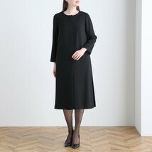 新品 13号 ニュイ ブラックフォーマル ウォッシャブル 前開きワンピース ロング 喪服 楽々 ロング重ね着風ワンピース_画像5