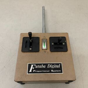 Futaba Digital Proportional 送信機 レトロ 当時物 FP 2D プロポ フタバ FUTABA 通電未確認　写真の物が全てです　取説、箱無し