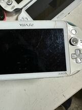 SONY ソニー PSP3000（30台）/ PSP2000（13台）/ PCH-2000（4台）/PCH-1100（1台）/PCH-1000（2台） 本体 50台セット まとめて ジャンク_画像6